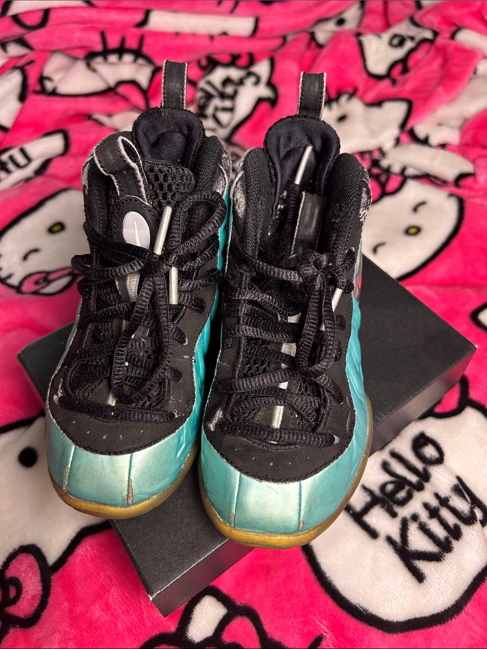 Nike Kids Teal and Black High-Top Sneakers